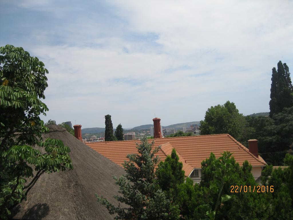 Treetops & Treats Guest House Pretoria Exterior photo