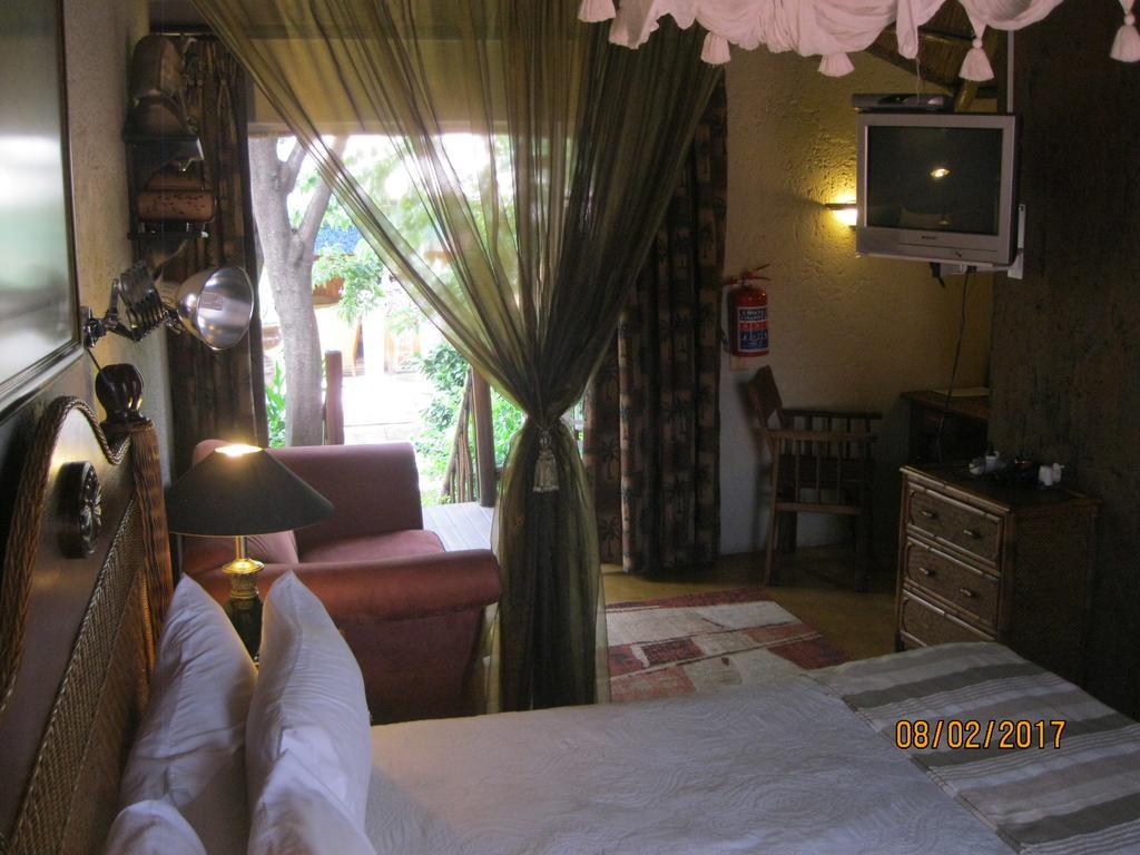 Treetops & Treats Guest House Pretoria Exterior photo